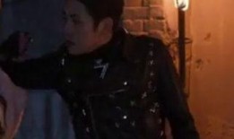 吸血裸女在线观看,惊悚魅影，禁忌之恋在线揭秘